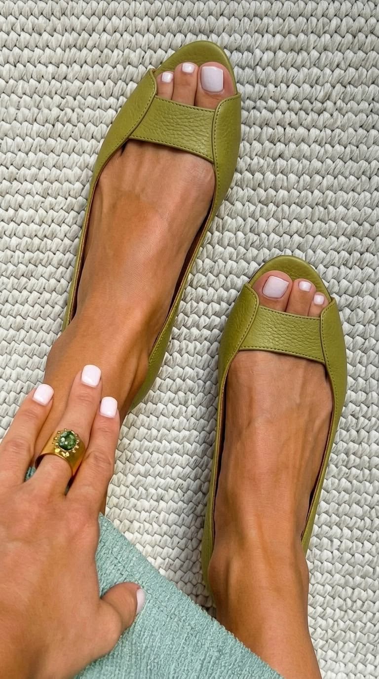Χρυσές μπαλαρίνες peep toe Adelina